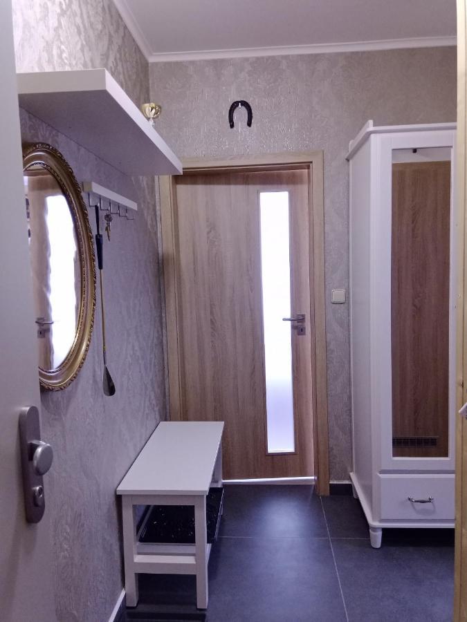 Apartman Hubert カシュペルスケー・ホリ エクステリア 写真