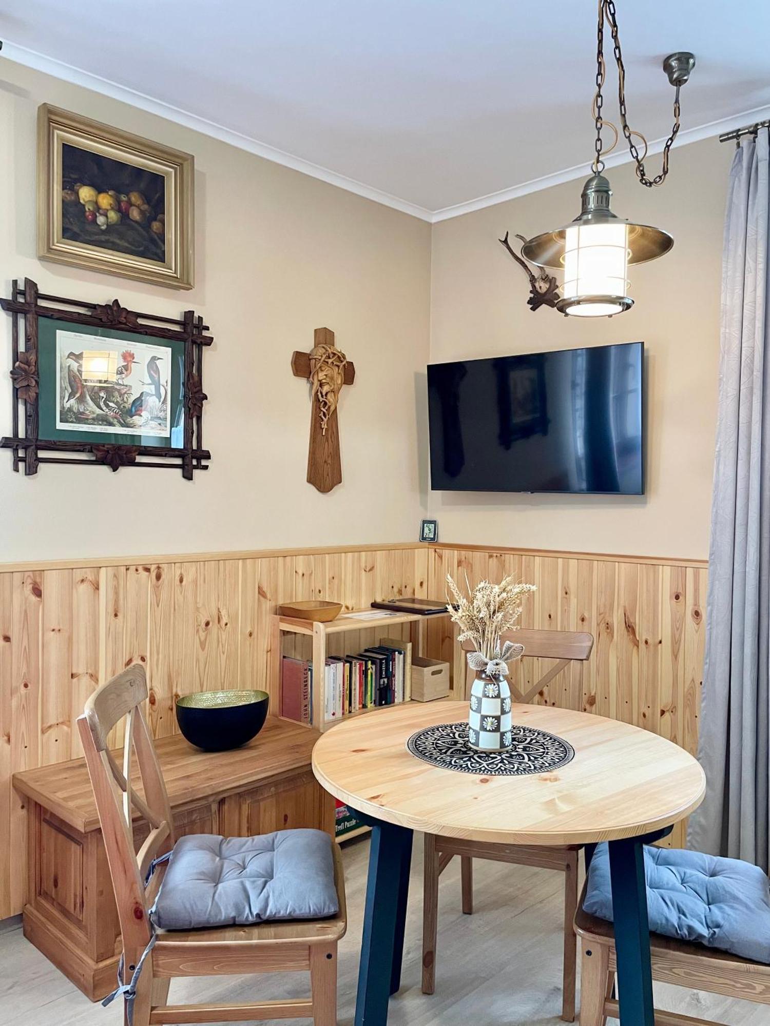 Apartman Hubert カシュペルスケー・ホリ エクステリア 写真