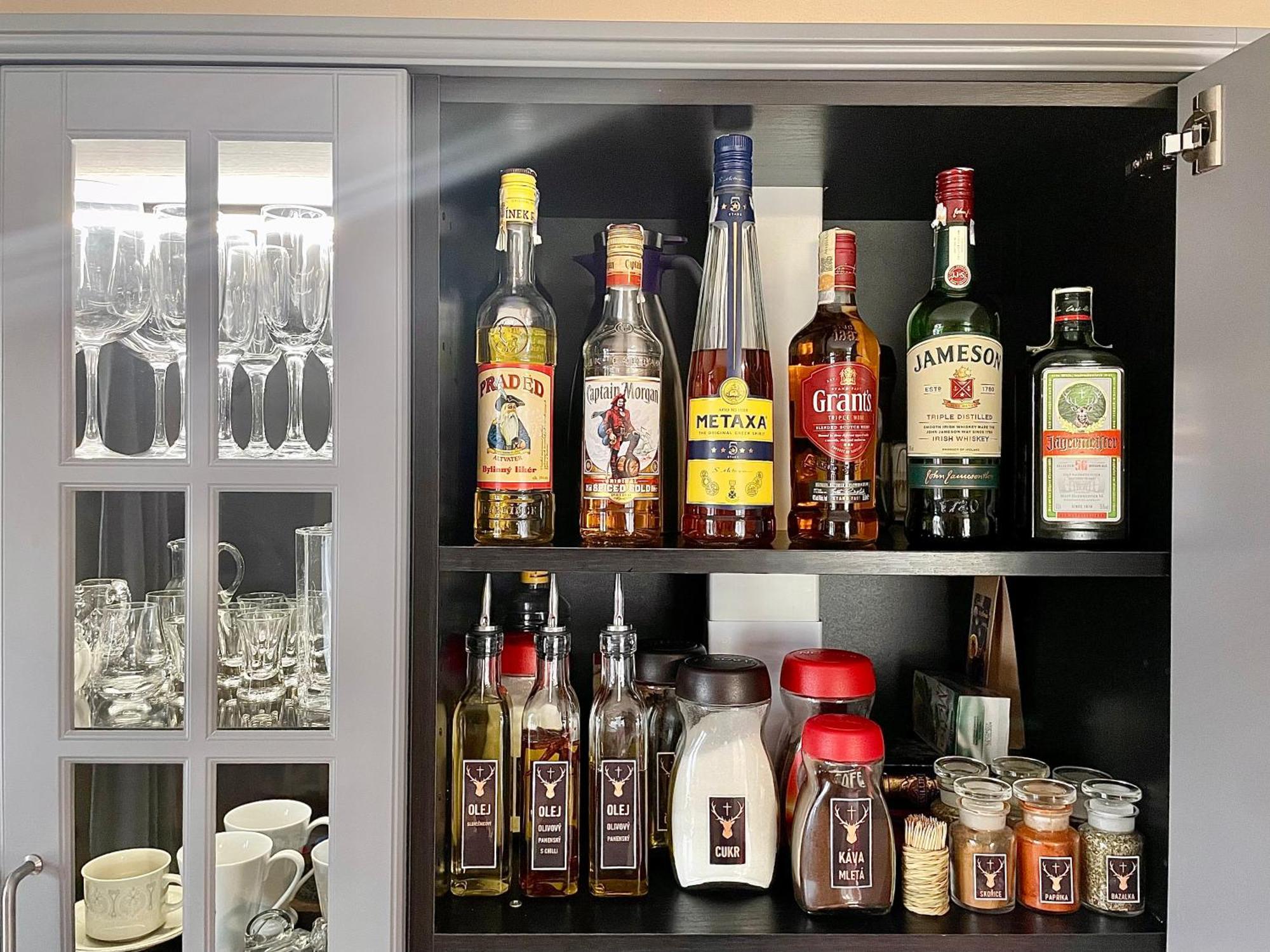 Apartman Hubert カシュペルスケー・ホリ エクステリア 写真