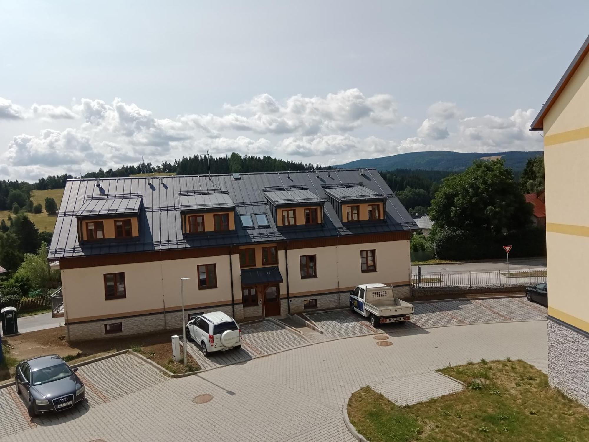 Apartman Hubert カシュペルスケー・ホリ エクステリア 写真